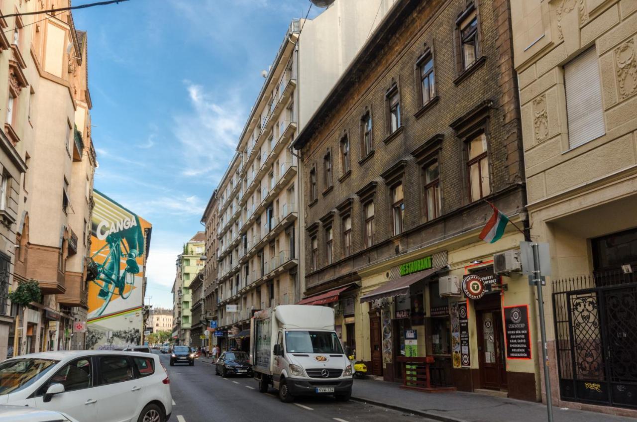 Apartment In City Centre A16 Budapest Exteriör bild