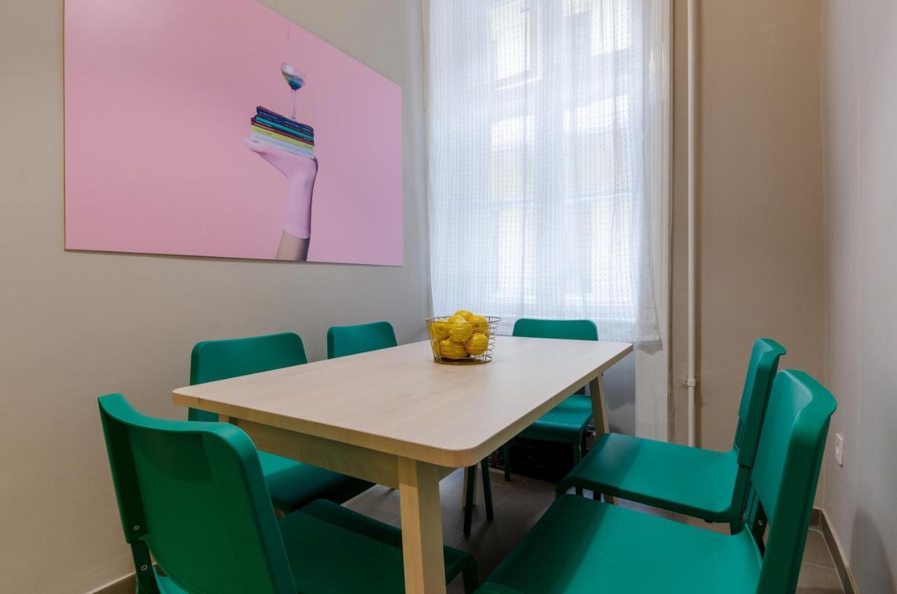 Apartment In City Centre A16 Budapest Exteriör bild