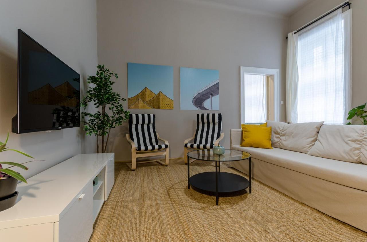 Apartment In City Centre A16 Budapest Exteriör bild